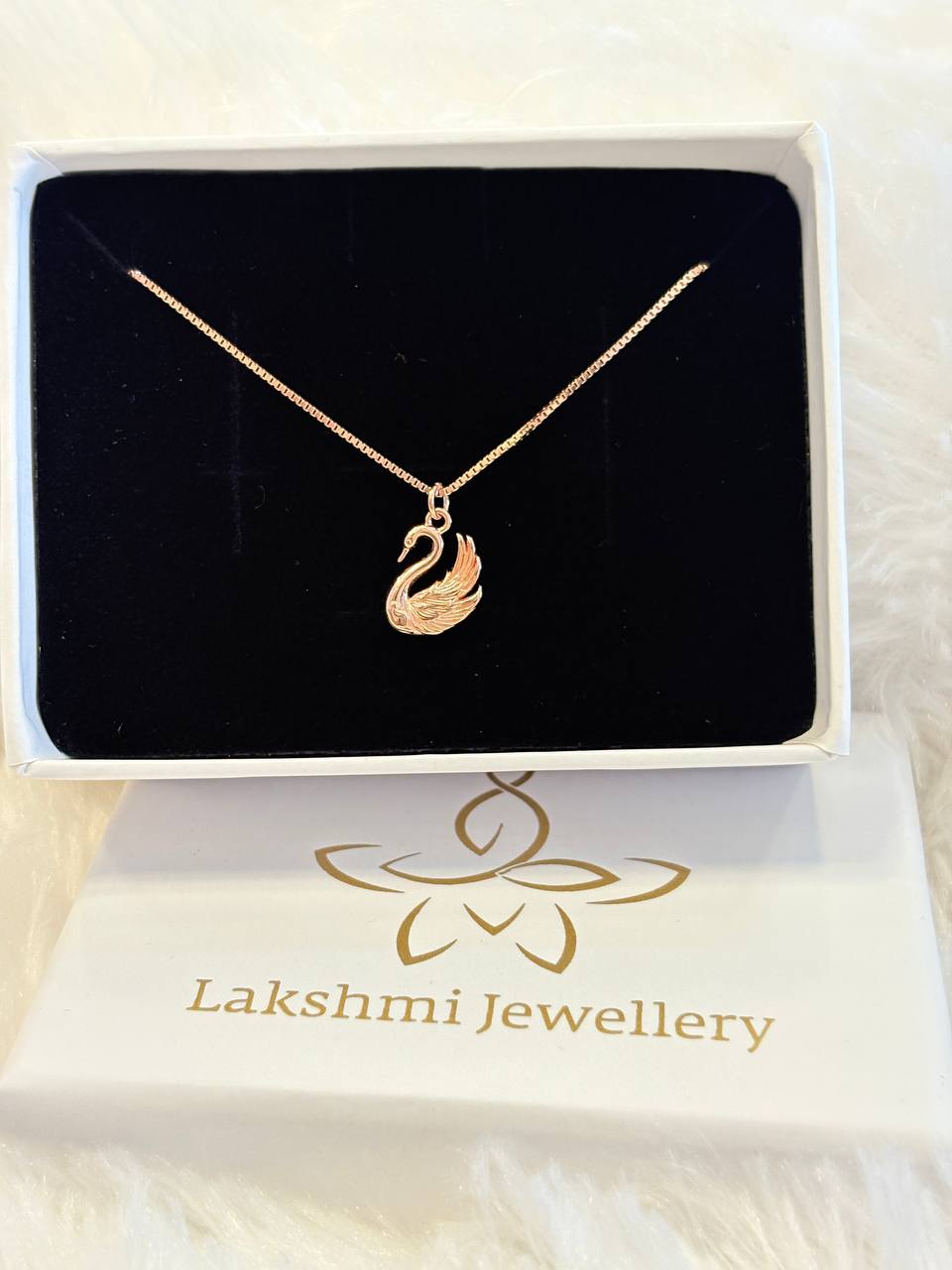 Silver govardhani chain with rosegold finish