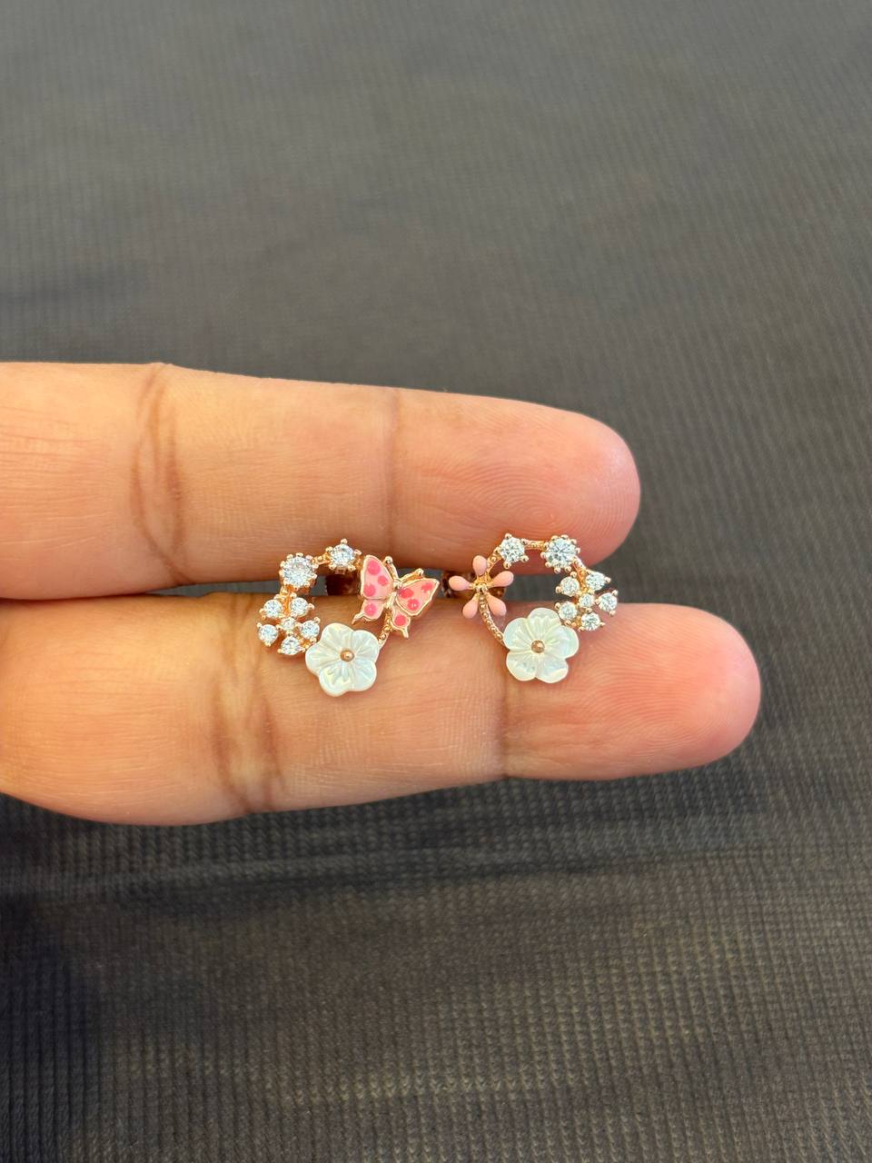 Silver butterfly mop stud with rosegold finish