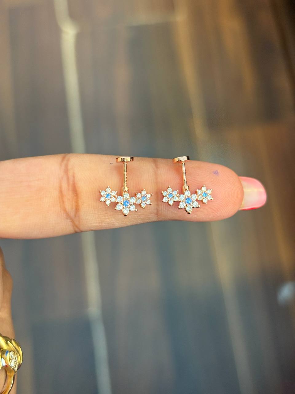 Silver imaiaya blue bugdi with rosegold finish