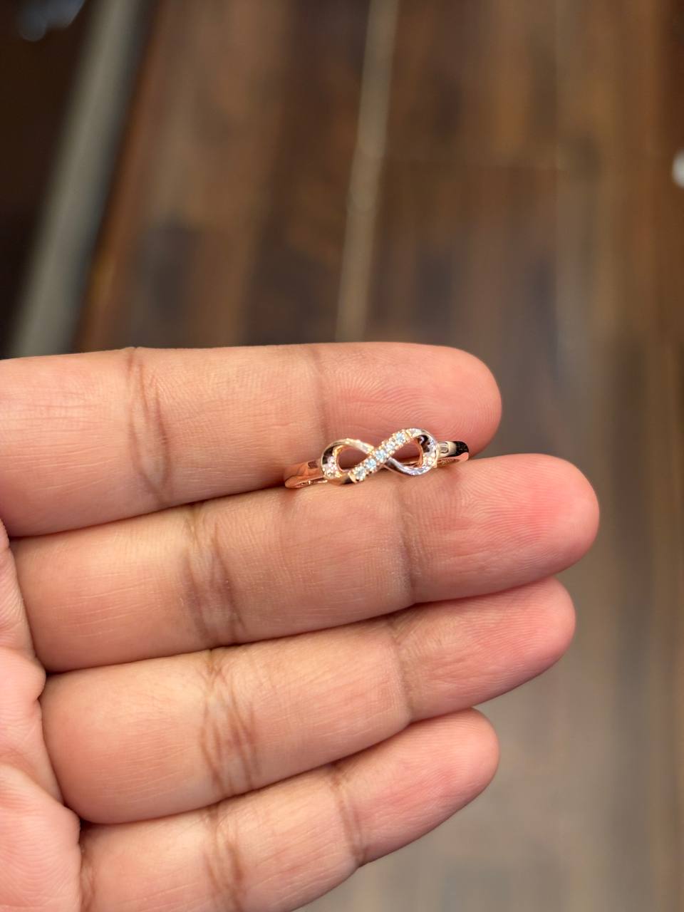 Silver infinity stone ring with rosegold finish (adjustable)