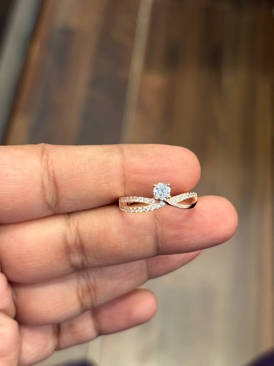 Silver hallow ring with rosegold finish