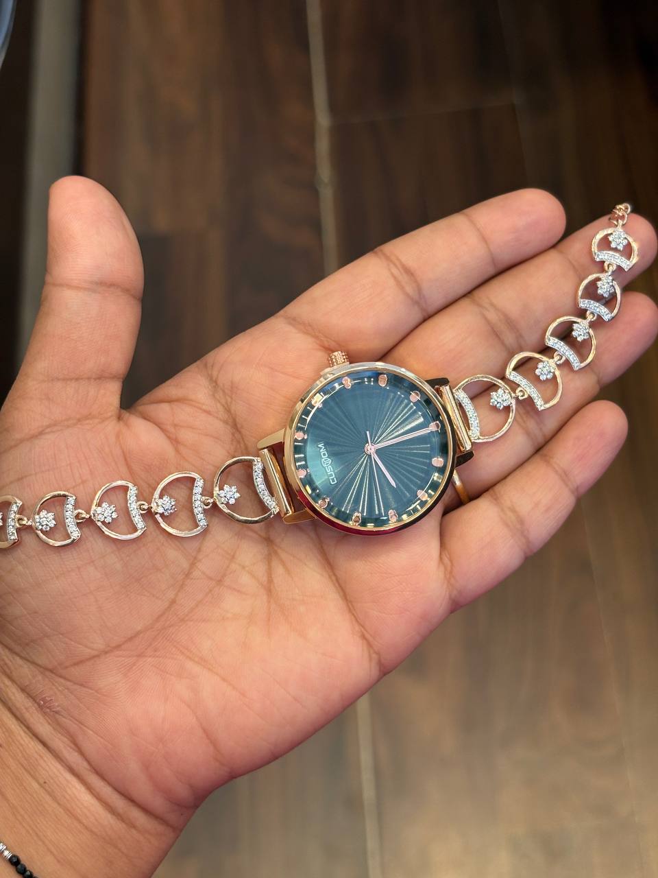 Silver aria watch with rosegold finish