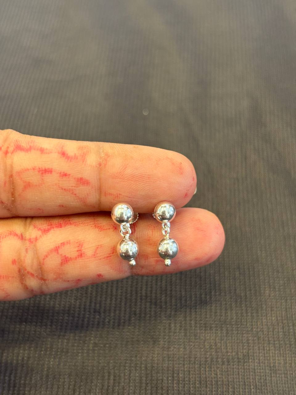 Silver double ball