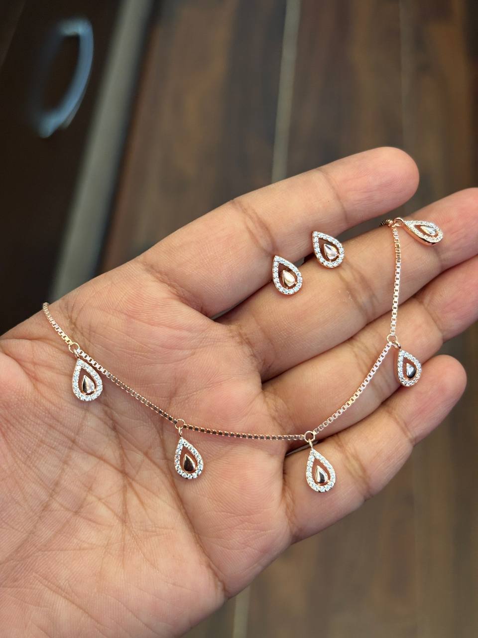 Silver dia charm with rosegold finish