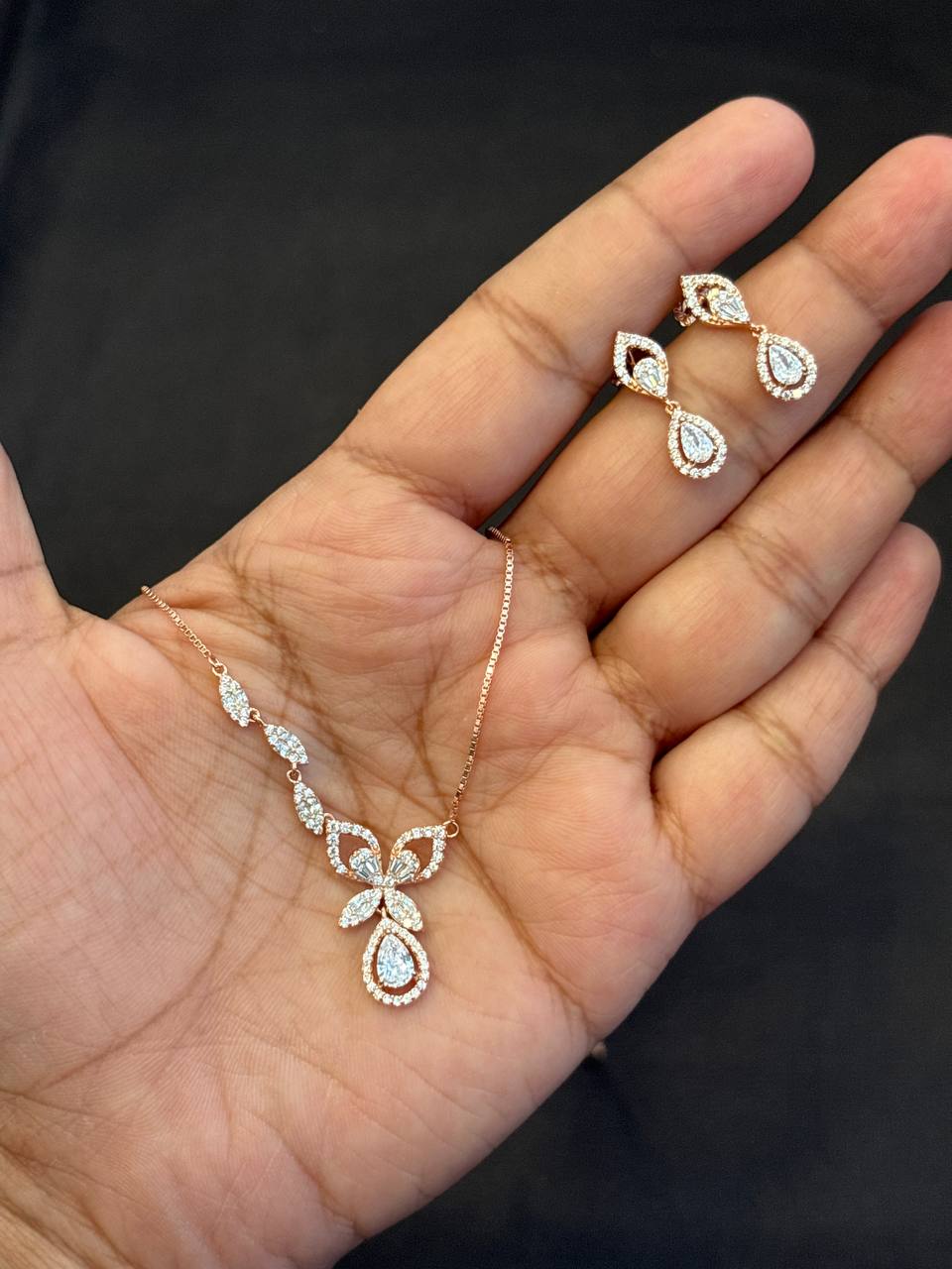 Silver megha necklace with rosegold finish