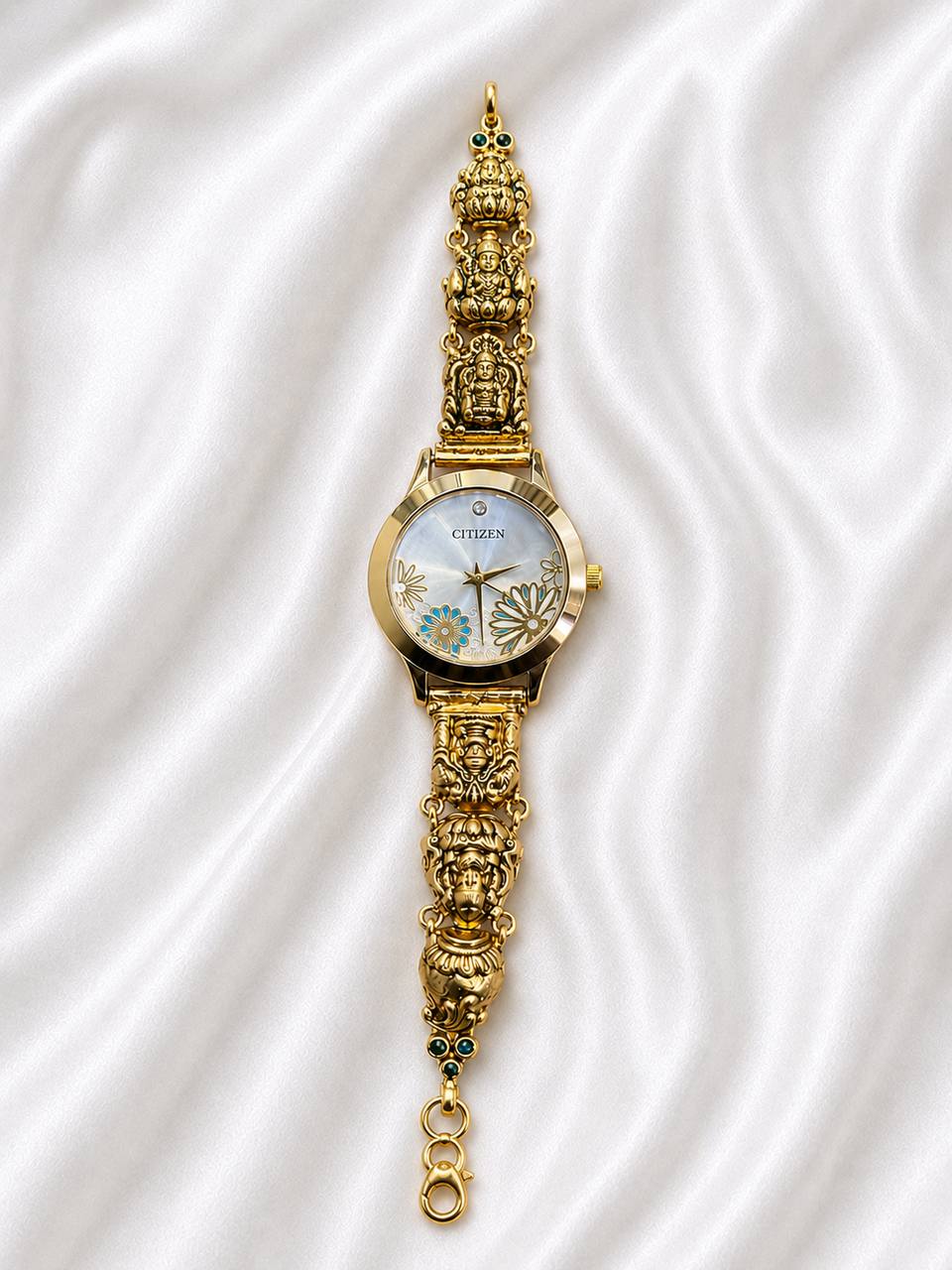 Silver avira watch with antique finish