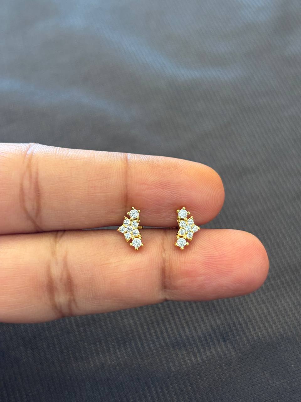Silver ishani stud with gold finish