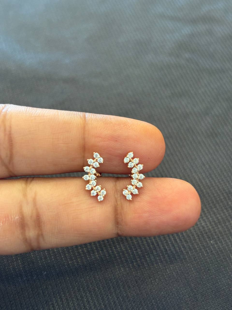 Silver meghna stud with rosegold finish