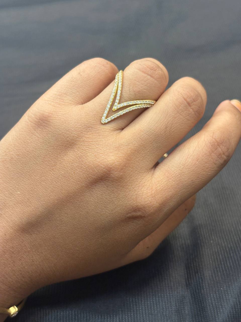 Silver kayal vanki ring with gold finish