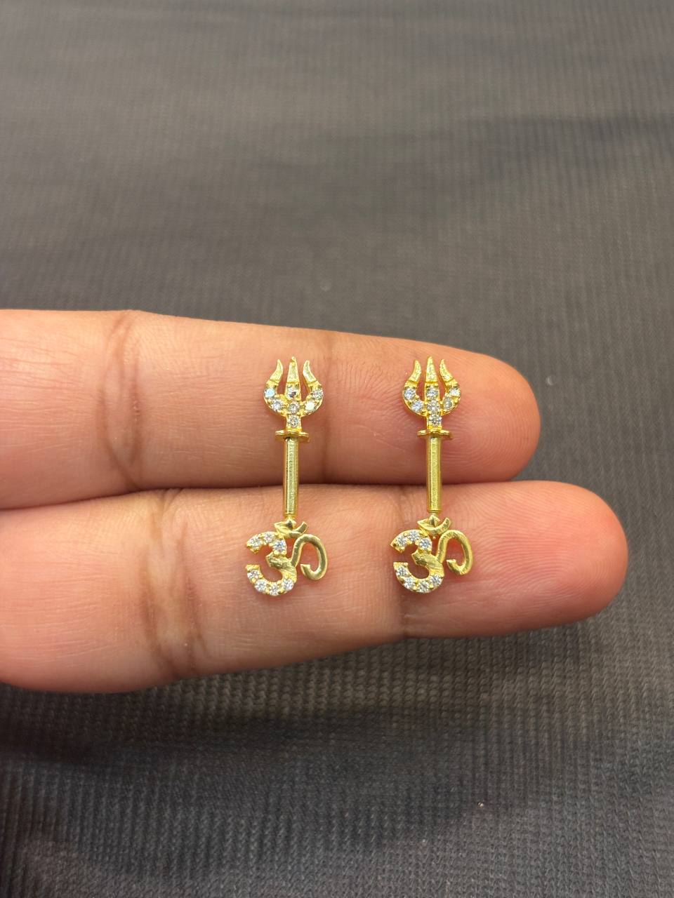 silver megha koppu with gold finish