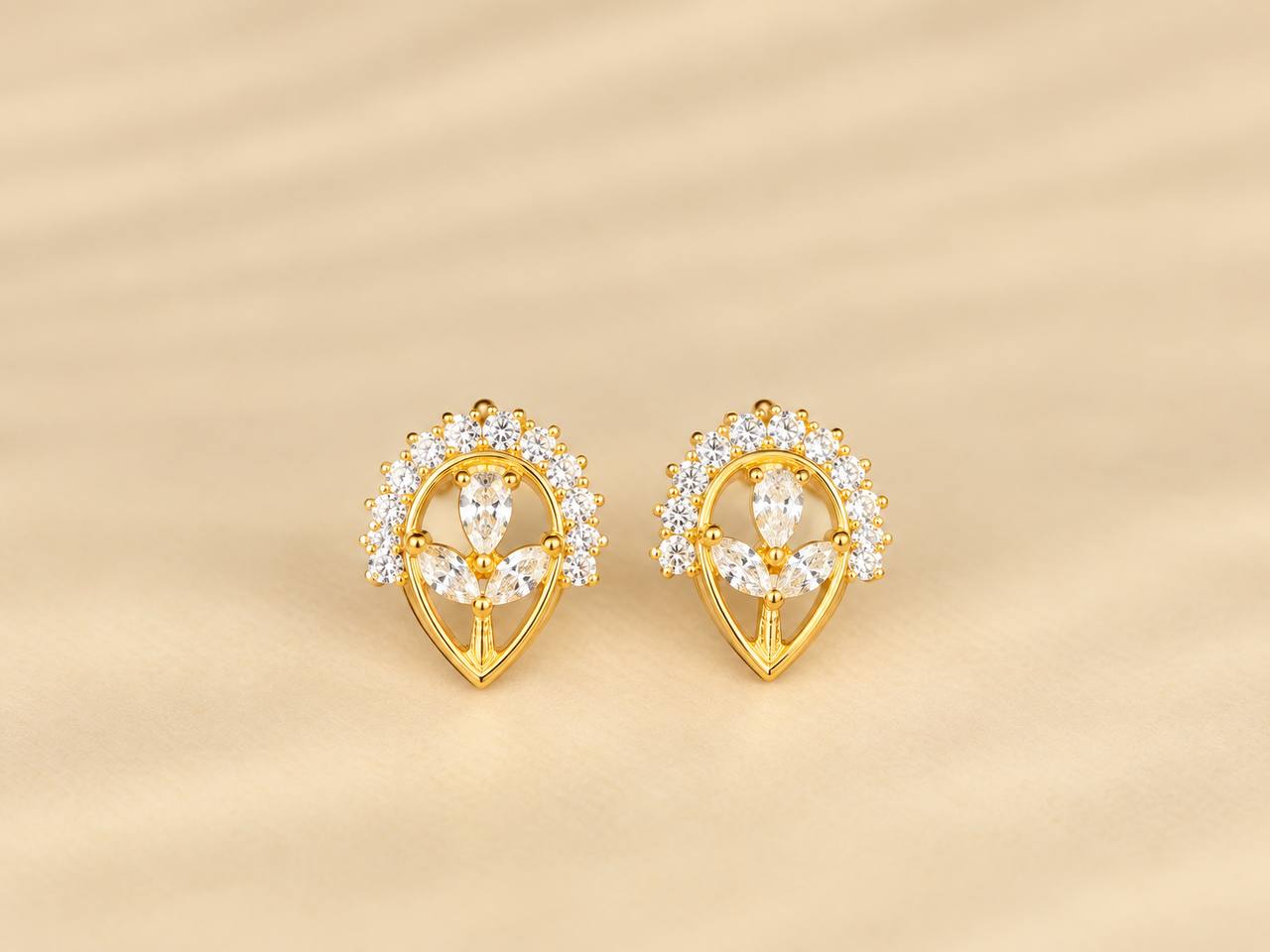 Silver kalai stud with gold finish