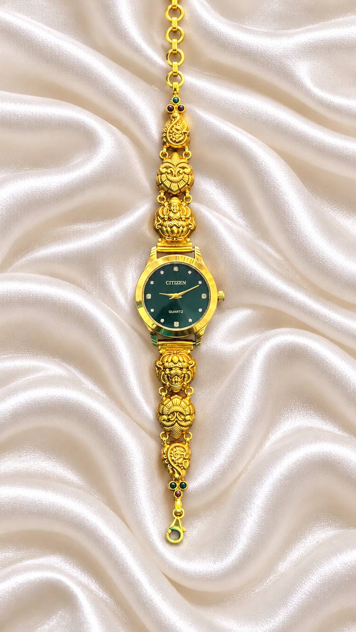 Silver kiara watch with antique watch