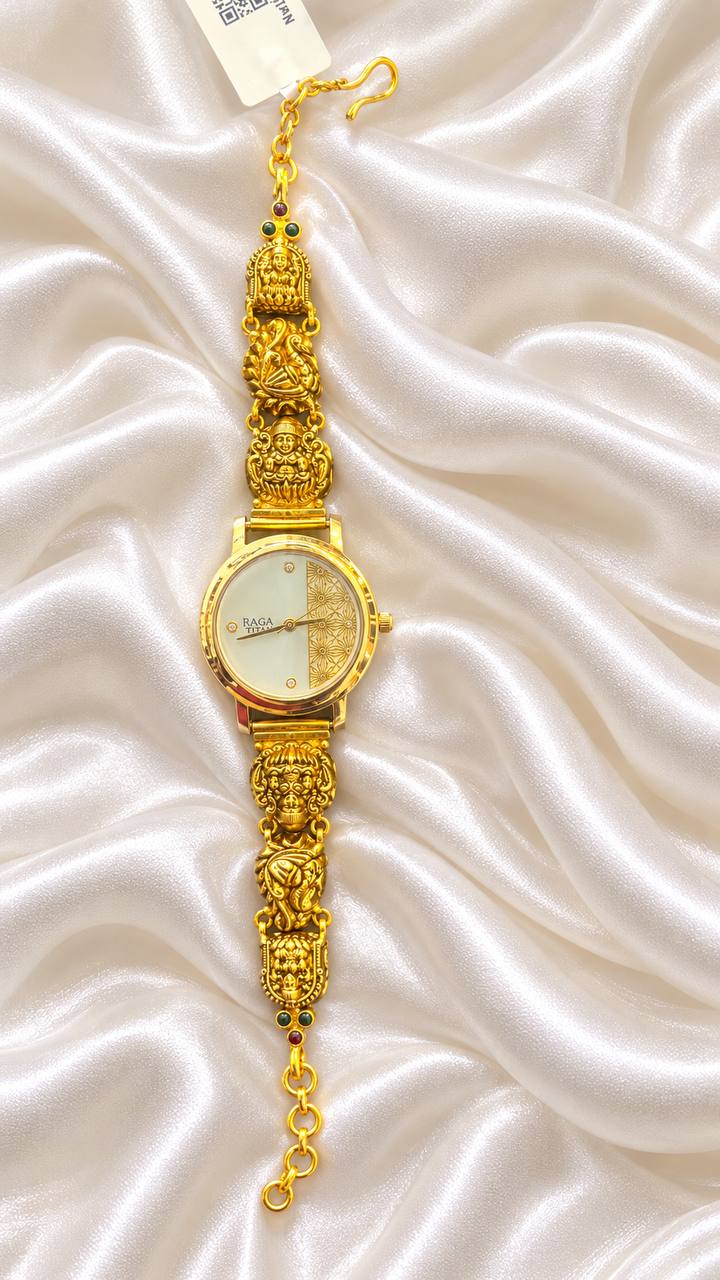 Silver tharini watch with antique finish
