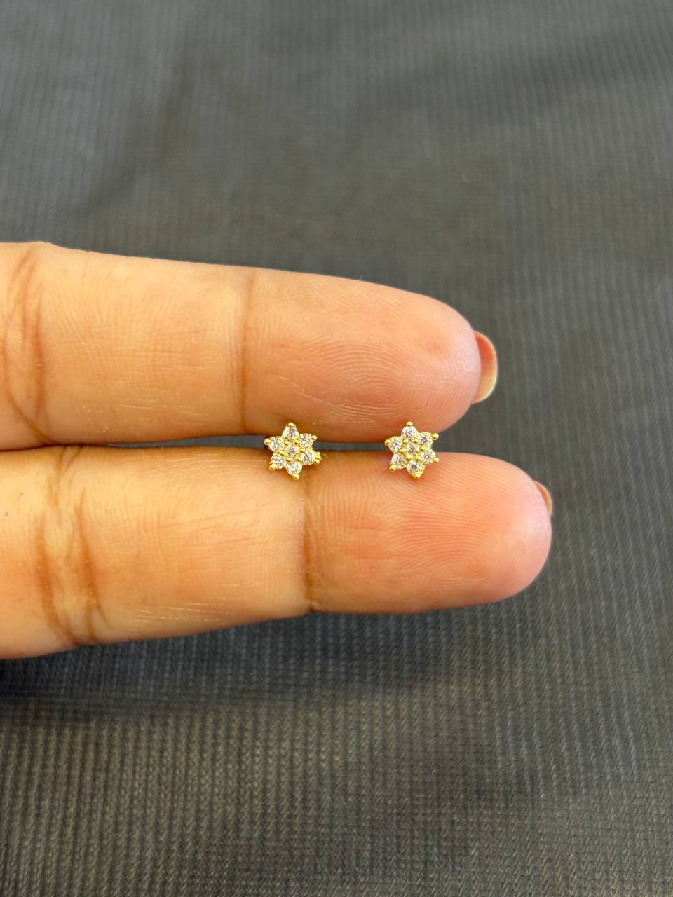 Silver zivara light pink second stud with gold finish