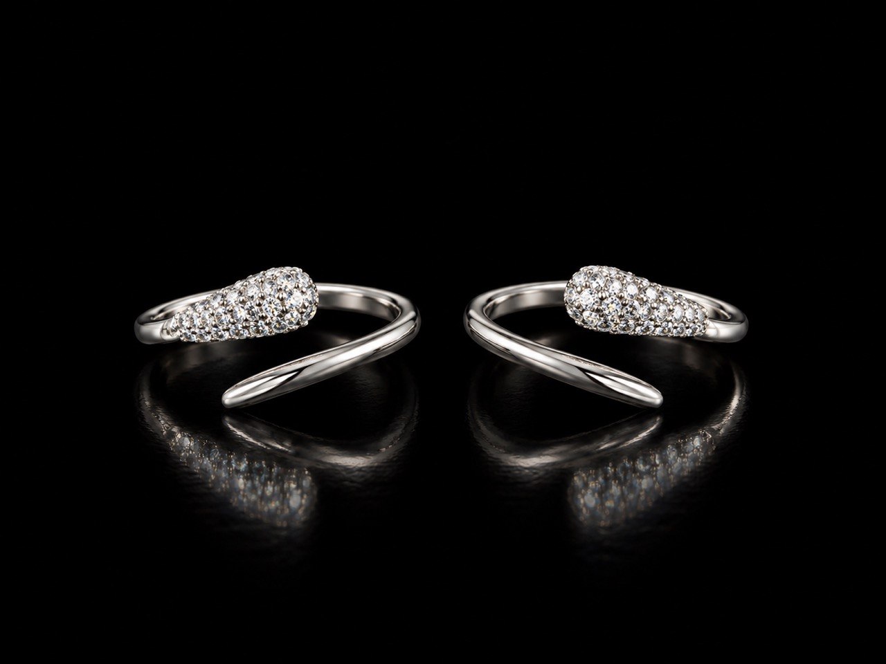 Silver venba toe ring