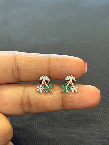 silver Bouquet green stud with rose gold finish