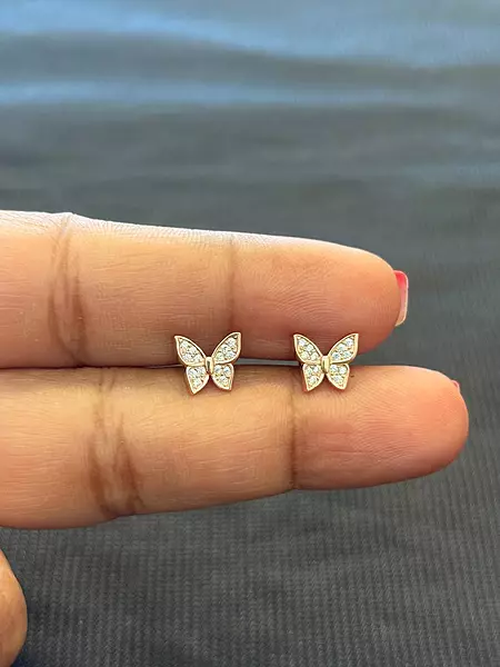 silver flitty stud with rosegold finish