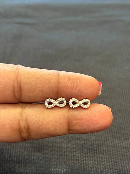 silver infinity love stud with rosegold finish