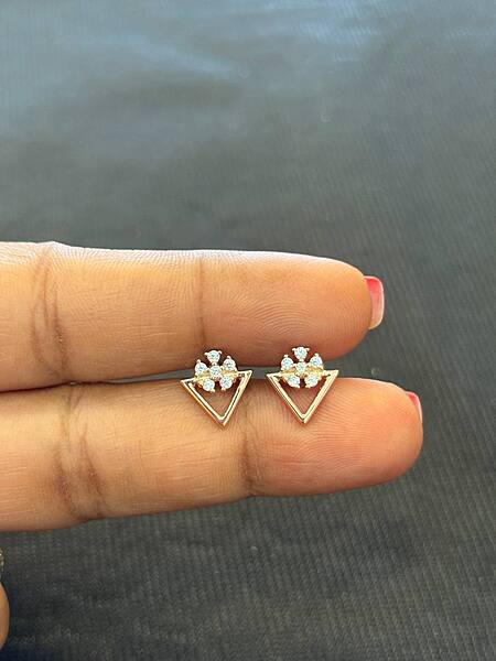 silver konam stud with rosegold finish