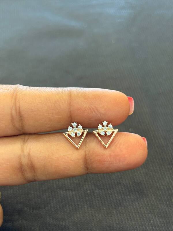 silver konam stud with rosegold finish