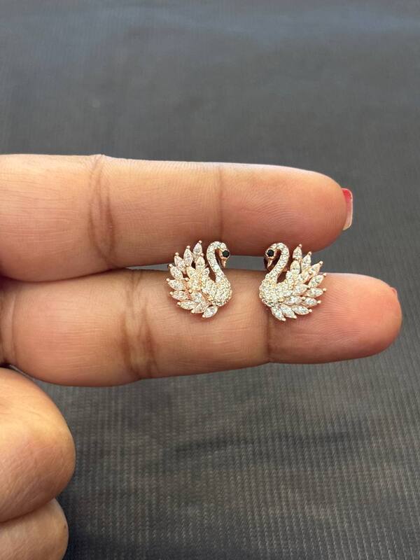 silver ziva stud with rosegold finish