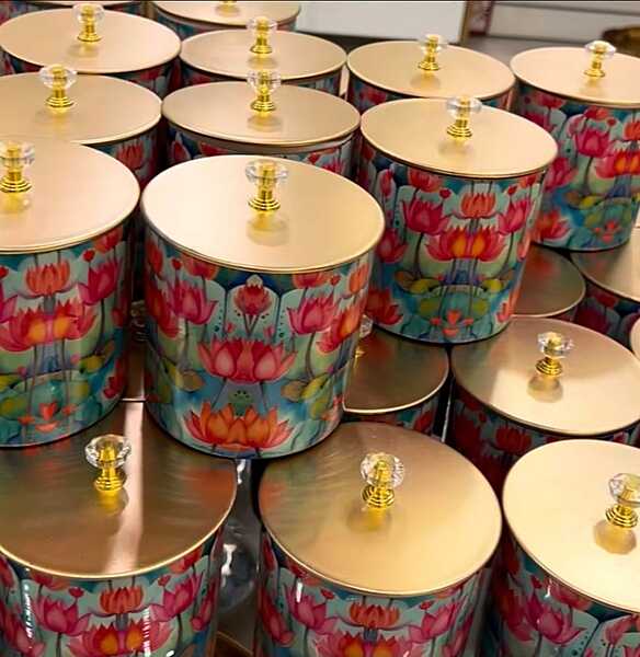 Metal printed Jars cylinder shape