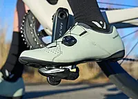 SHIMANO SPD-SL ROAD BIKE PEDAL PD-R550 GRAY
