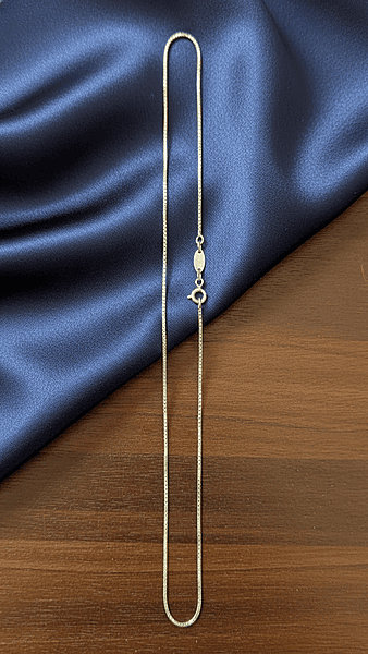 18 kt Gold Infinite Square Italian Chain