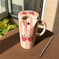 Clay tumbler with lid and steel straw