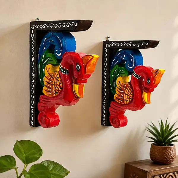 Royal Heritage Wall Decor