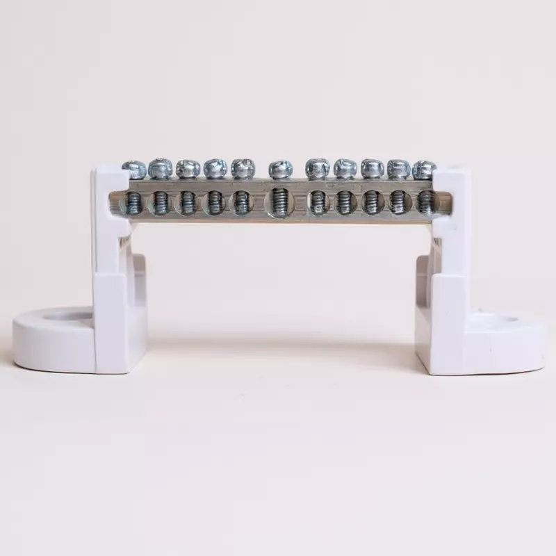 Neutral Bar suitable for SPN 12 way with 2 L-Pads