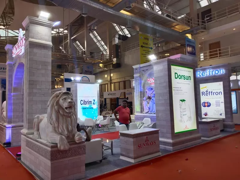 Premium FRP Lion Statue for Home & Garden Decor – YS Art Kolkata