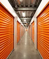 Climate-Controlled Agricultural Warehouse Rental