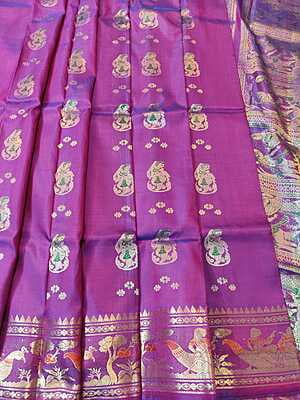 Purple color figure motif Purple color figure motif