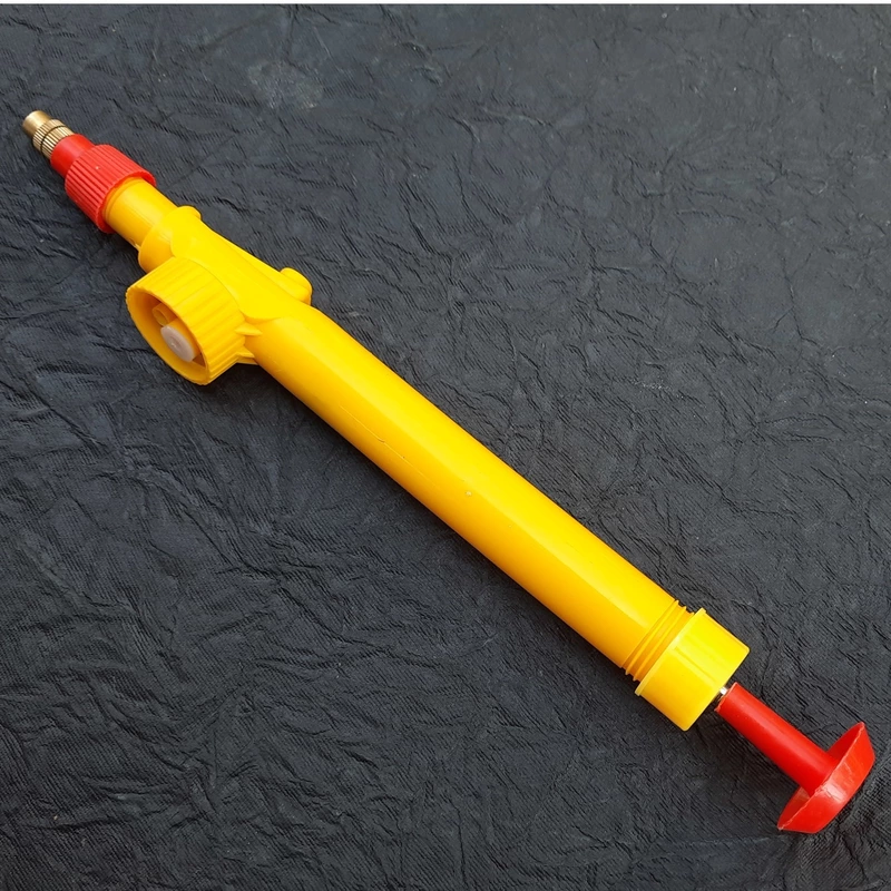 Spray attachment
