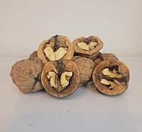 Himachal Premium Walnut with shell
