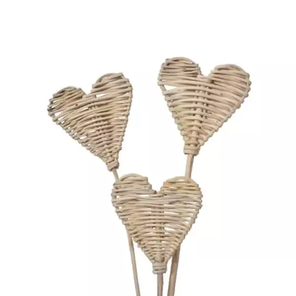 Handmade rattan heart made from natural vine, rustic floral decor by LeafnDeor