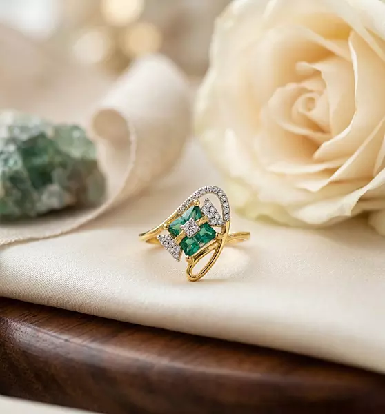 18 kt Gold Verdant Vortex Ring For Her