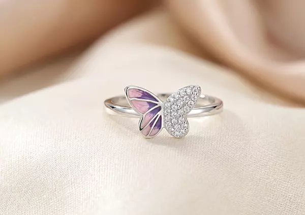 925 Sterling Silver Fluttering Radiance Ring