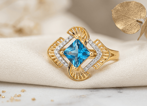 18 kt Gold Azure Sovereign Princess Ring
