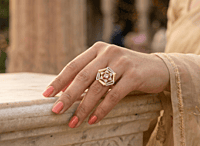 18 kt Gold Cherry Blossom Ring
