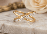 18 kt Gold Ethereal Cross Ring
