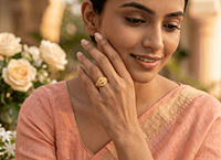 18 kt Gold Empress Crescent Vintage Ring