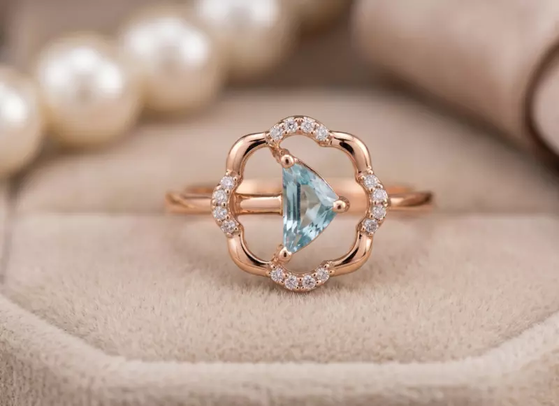 18 kt Rose Gold Celestial Serenity Ring
