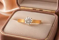 18 kt Gold Luminous Horizon Solitaire Ring