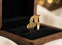 18 kt Gold Ethereal Wing Bypass Ring