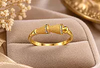 18 kt Gold Sculptural Tapered Ring