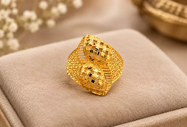 18 kt Gold Noor Lattice Ring