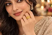 18 kt Gold Aurelia Kusum Ring