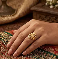 18 kt gold sprial ring